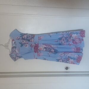EUC Jonles Blue Floral Pocketed Traditional Midi Dress Sz 6
